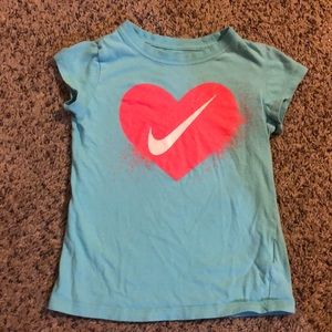 Nike girls shirt